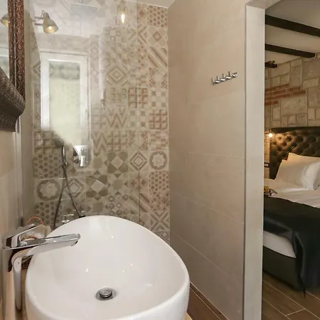 Pensionat Luxury Dino