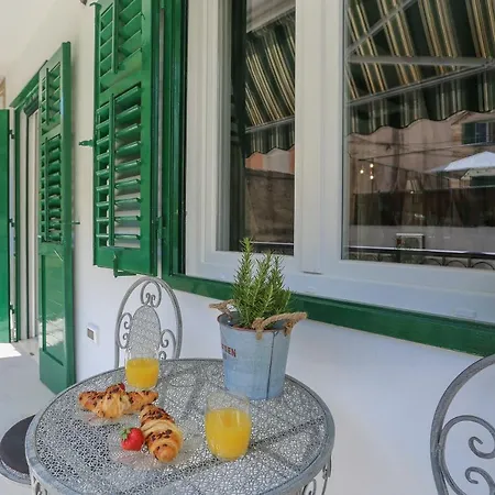 Luxury Dino ゲストハウス