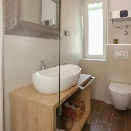 Luxury Dino ゲストハウス