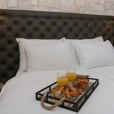 Luxury Dino スプリト