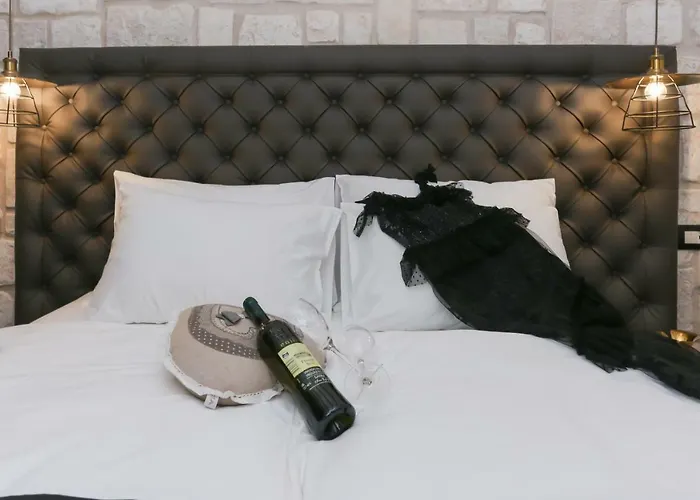 Guest house Luxury Dino 4*