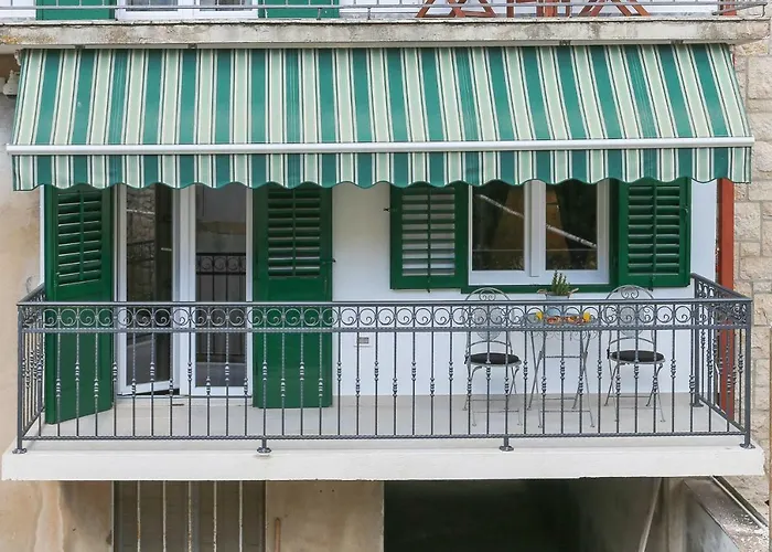 Guest house Luxury Dino 4*