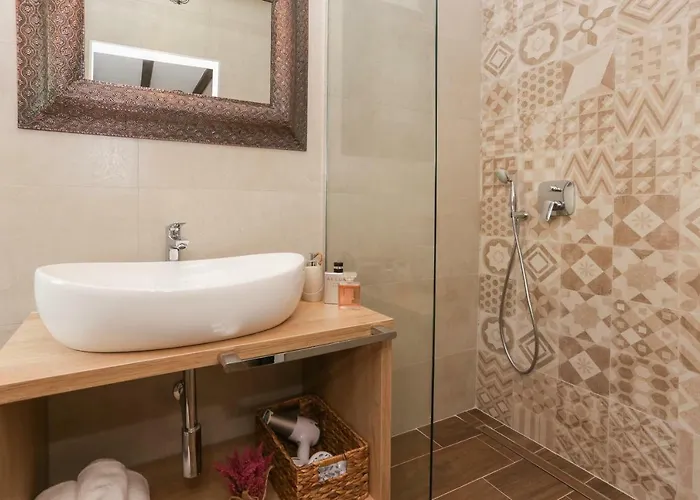 Luxury Dino 4* Split